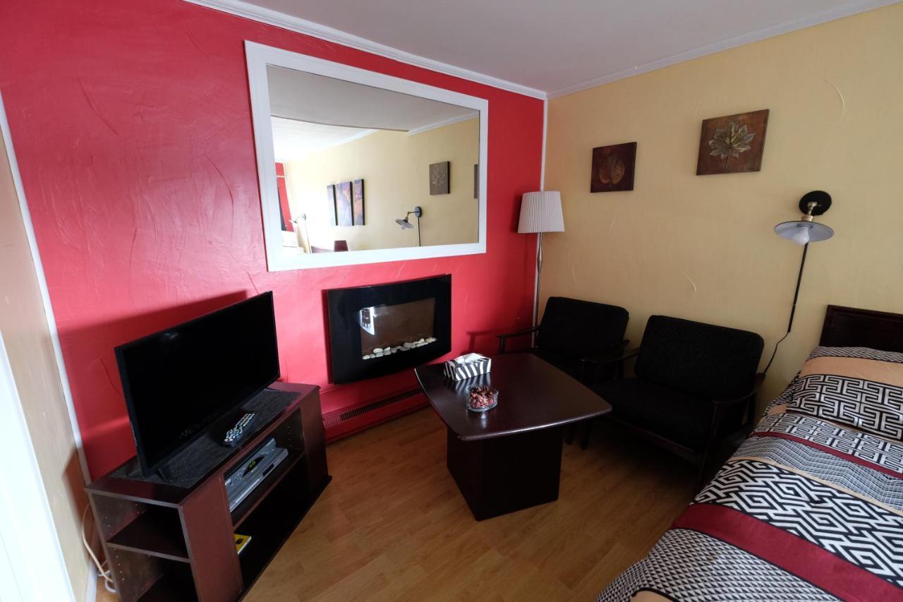 Trois-Rivières Motel Canadien المظهر الخارجي الصورة