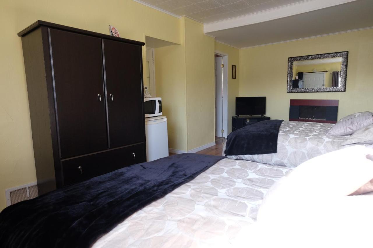 Trois-Rivières Motel Canadien المظهر الخارجي الصورة