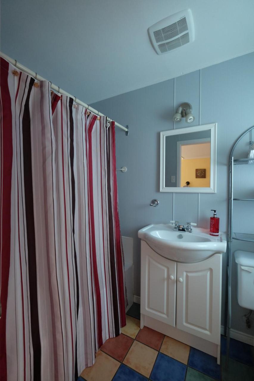 Trois-Rivières Motel Canadien المظهر الخارجي الصورة