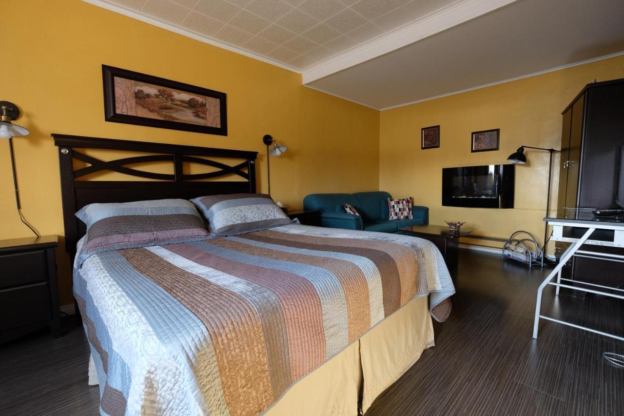 Trois-Rivières Motel Canadien المظهر الخارجي الصورة